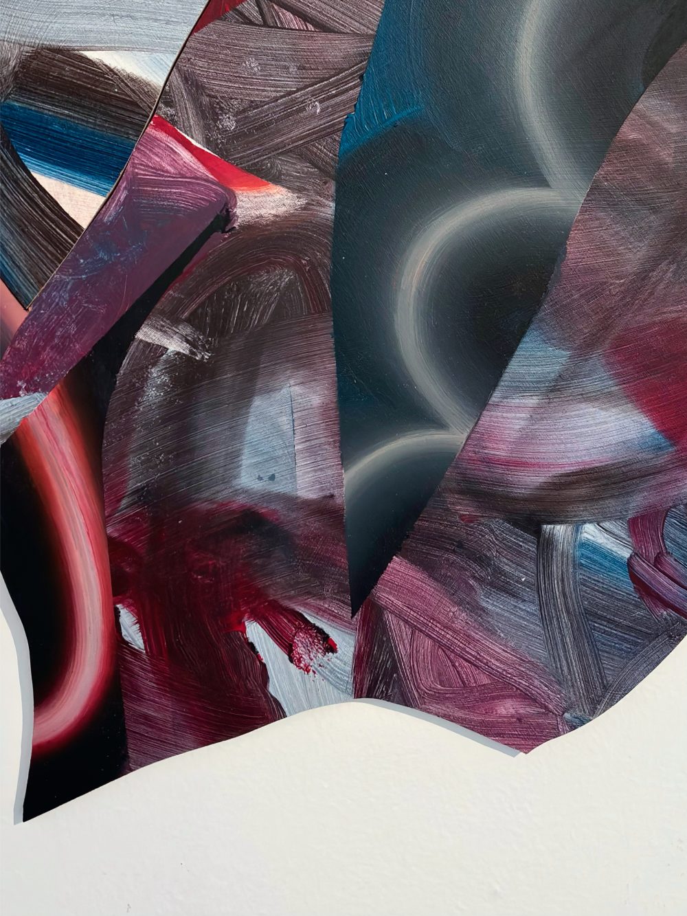 Michal Neugarten Exhibition Spaces 2024 Pecka gallery Neon Heart Detail